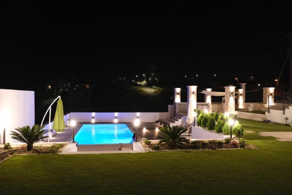 The White House Beach Villa Ραφήνα Εξωτερικό φωτογραφία