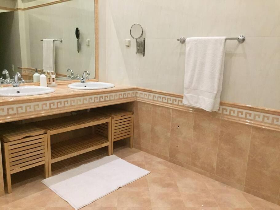 The White House Beach Villa Ραφήνα Εξωτερικό φωτογραφία