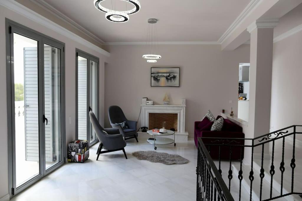 The White House Beach Villa Ραφήνα Εξωτερικό φωτογραφία