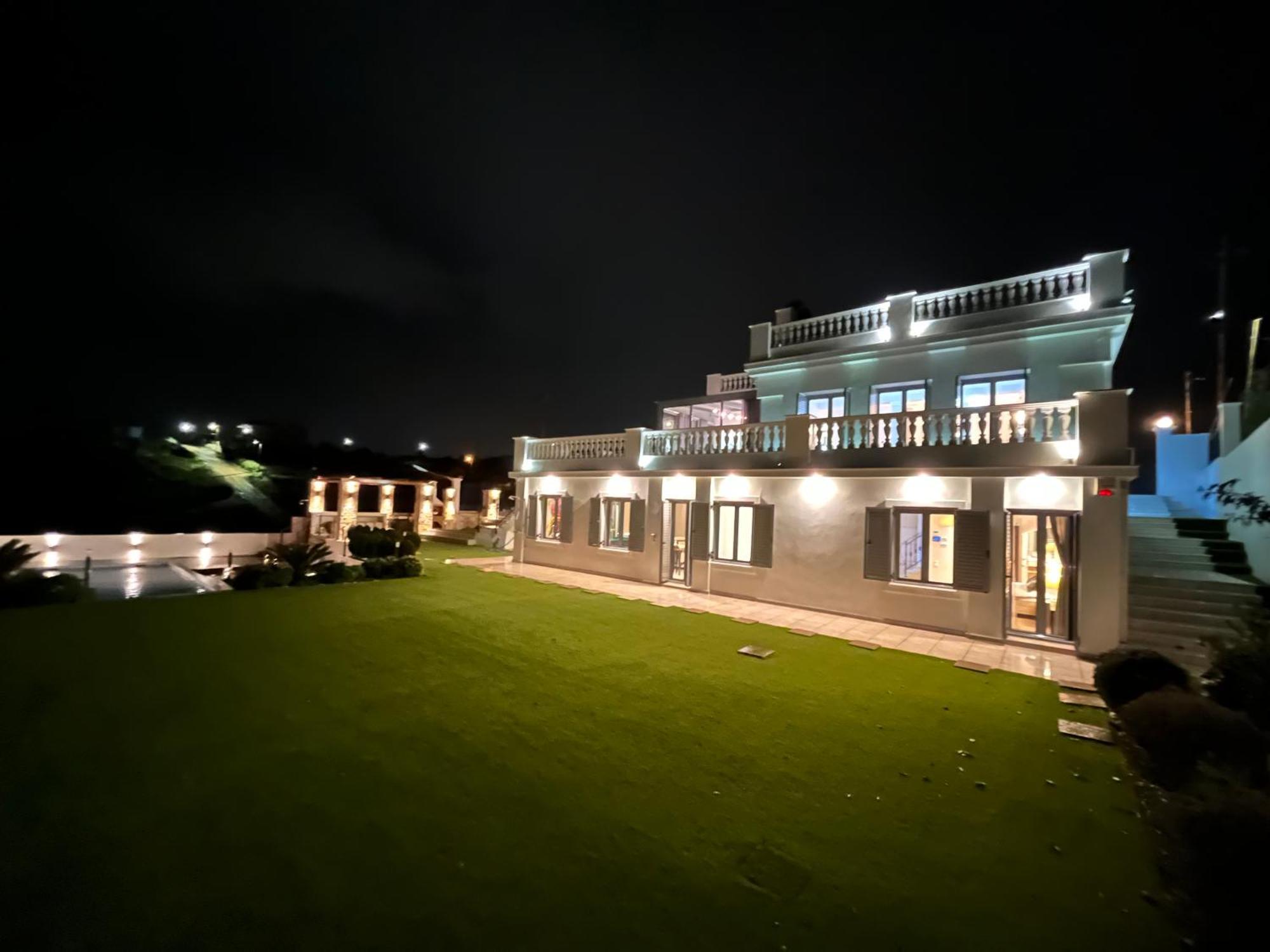 The White House Beach Villa Ραφήνα Εξωτερικό φωτογραφία